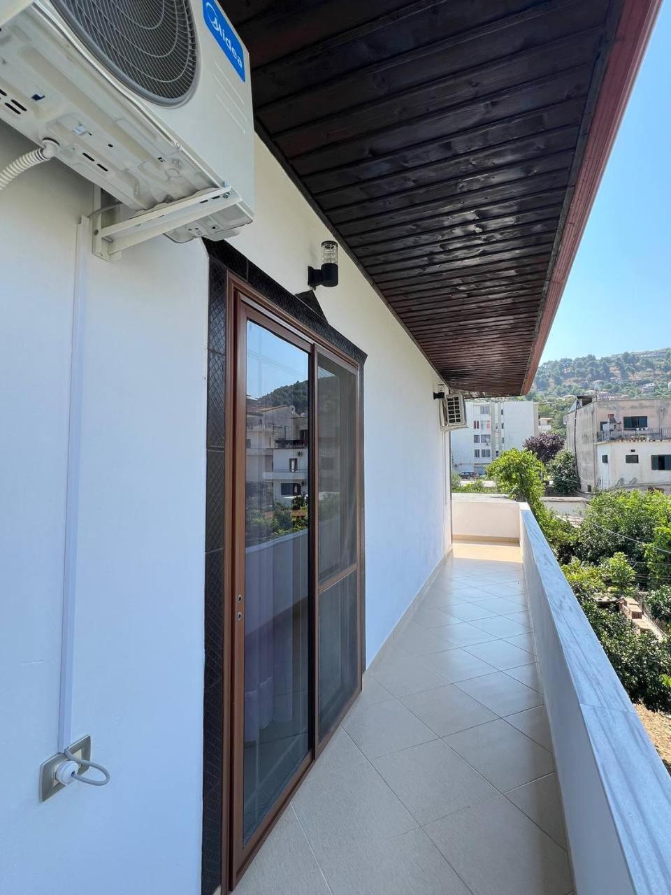 Armando's Wooden Roof * Berat